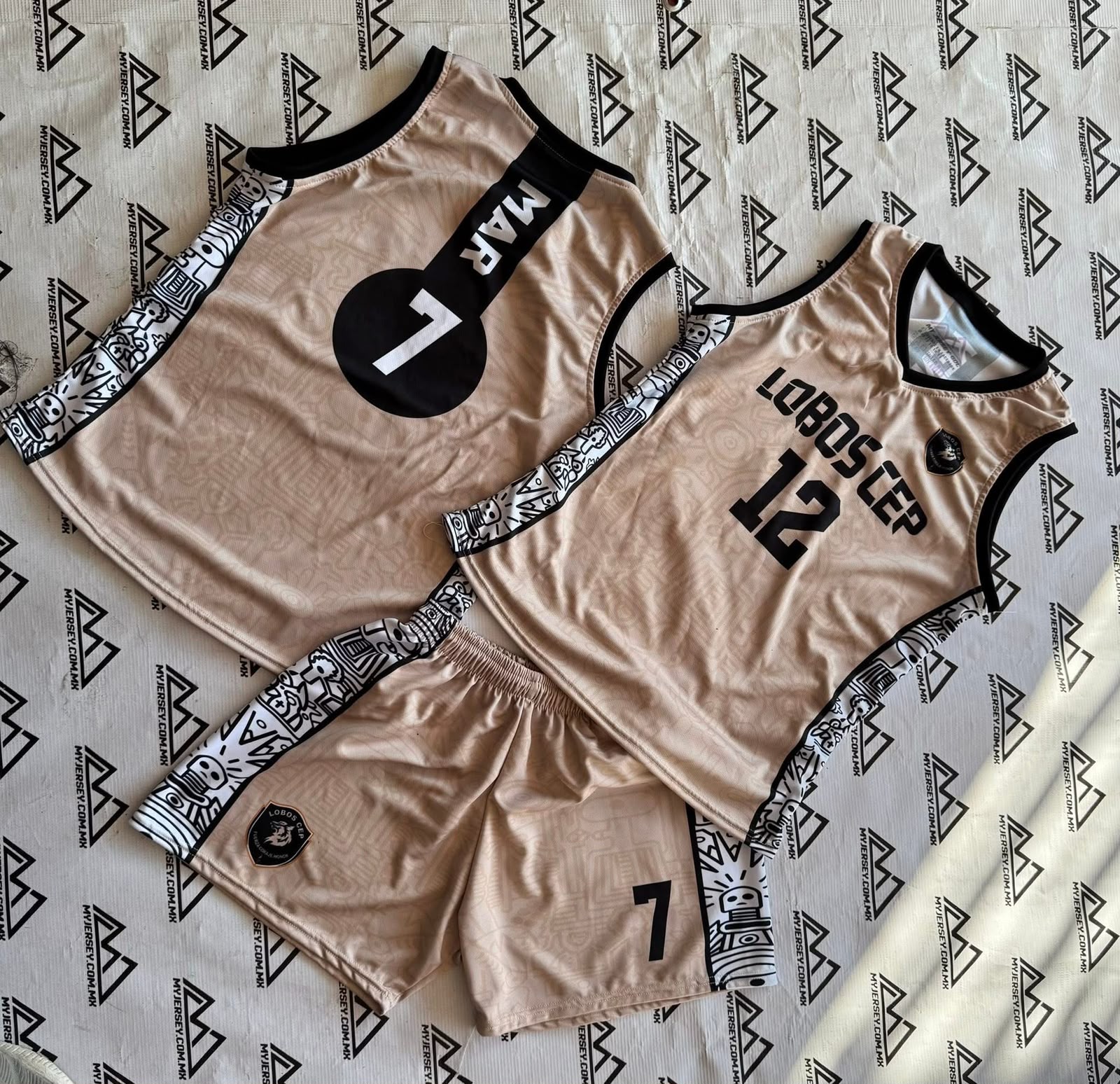 PORTAFOLIO UNIFORMES BASKETBALL