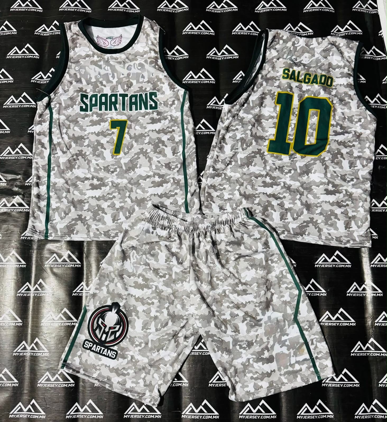 PORTAFOLIO UNIFORMES BASKETBALL